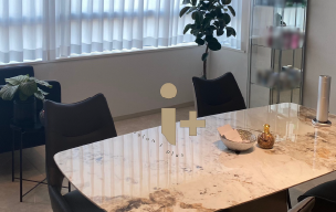 salon i plus 店舗内装